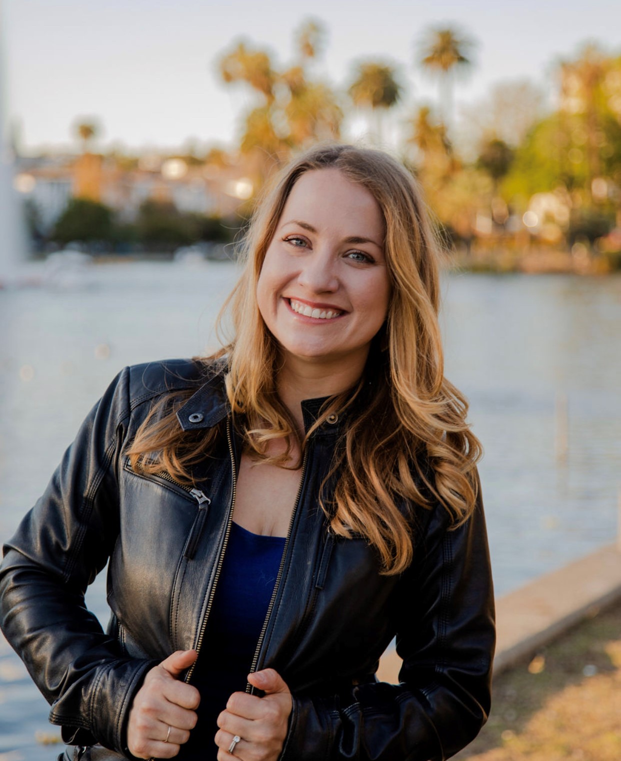 Amy Switzer Headshot